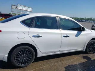 2016 Nissan Sentra SR with VIN 3N1AB7AP7GL677064, listed as a IAAI auction lot 41975920 with 77,805 mi miles. Bid and sale history available at carsss.com. Image 13.