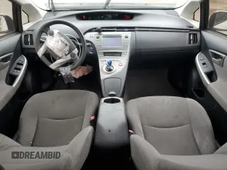 2013 Toyota Prius One z VIN JTDKN3DU2D1681965, wystawiony jako Copart lot #60545365 z przebiegiem 169 392 mil mil oraz Szkoda całkowita • Salvage title. Historia ofert i sprzedaży dostępna na DreamBid. Obrazek 8.