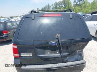 2008 Ford Escape XLT с VIN 1FMCU931X8KB06459, выставлен на аукционе IAAI как лот 42055096 с пробегом 156 316 миль миль и . История ставок и продаж доступна на DreamBid. Изображение 16.