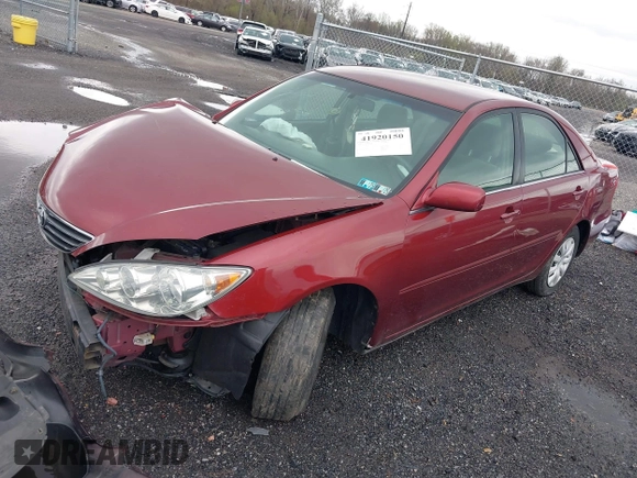 2006 Toyota Camry STD z VIN 4T1BE32K36U165094, wystawiony jako IAAI lot #41920150 z przebiegiem 136 986 mil mil oraz . Historia ofert i sprzedaży dostępna na DreamBid. Obrazek 18.