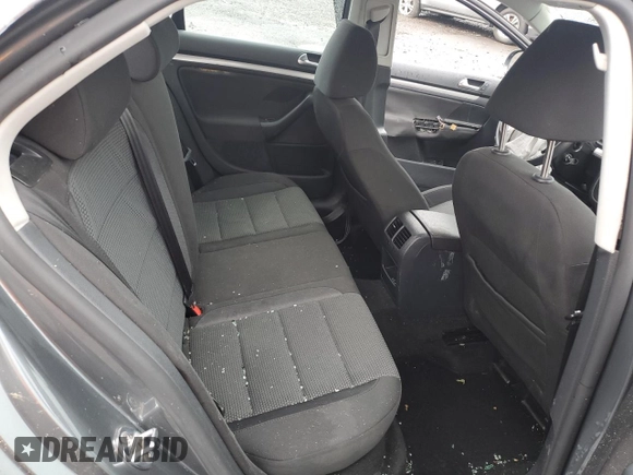2010 Volkswagen Jetta S с VIN 3VWJZ7AJ8AM003993, выставлен на аукционе Copart как лот 51973625 с пробегом 105 215 миль миль и Списание • Salvage title. История ставок и продаж доступна на DreamBid. Изображение 11.