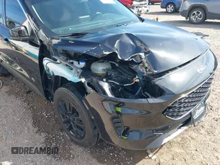 2022 Ford Escape SE z VIN 1FMCU9G68NUA63682, wystawiony jako IAAI lot #40468213 z przebiegiem 52 278 mil mil oraz . Historia ofert i sprzedaży dostępna na DreamBid. Obrazek 6.