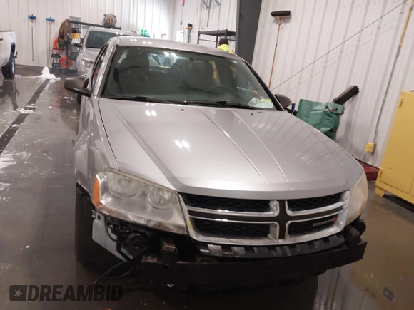 2014 Dodge Avenger SE z VIN 1C3CDZAB4EN228880, wystawiony jako IAAI lot #41605761 z przebiegiem 97 437 mil mil oraz . Historia ofert i sprzedaży dostępna na DreamBid. Obrazek 13.