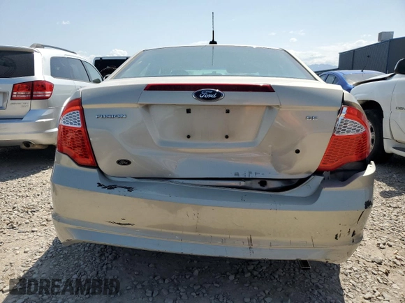 2010 Ford Fusion SE z VIN 3FAHP0HA7AR287260, wystawiony jako Copart lot #59298685 z przebiegiem 231 642 mil mil oraz Szkoda całkowita • Salvage title. Historia ofert i sprzedaży dostępna na DreamBid. Obrazek 6.