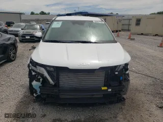 2024 Kia Carnival LX with VIN KNDNB4H38R6398560, listed as a Copart auction lot 58257774 with 4,671 mi miles and Salvage Title. Bid and sale history available at carsss.com. Image 5.