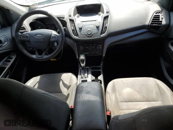 2017 Ford Escape S z VIN 1FMCU0F74HUA19804, wystawiony jako Copart lot #60260425 z przebiegiem 105 587 mil mil oraz Szkoda całkowita • Salvage title. Historia ofert i sprzedaży dostępna na DreamBid. Obrazek 8.