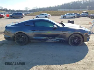 2018 Ford Mustang GT z VIN 1FA6P8CF4J5158775, wystawiony jako IAAI lot #41627780 z przebiegiem 65 519 mil mil oraz . Historia ofert i sprzedaży dostępna na DreamBid. Obrazek 13.