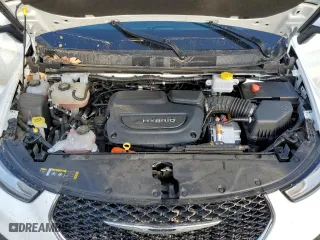 2023 Chrysler Pacifica Hybrid Touring L with VIN 2C4RC1L72PR592594, listed as a Copart auction lot 43285825 with 30,309 mi miles and Salvage Title. Bid and sale history available at carsss.com. Image 12.