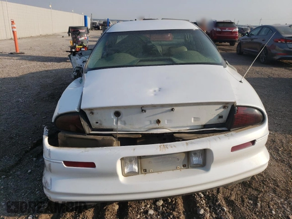 1997 Oldsmobile Aurora z VIN 1G3GR62CXV4124968, wystawiony jako Copart lot #69615474 z przebiegiem 249 895 mil mil oraz Nie do naprawy. Historia ofert i sprzedaży dostępna na DreamBid. Obrazek 6.