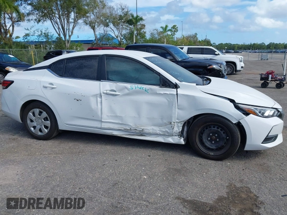 2023 Nissan Sentra S z VIN 3N1AB8BVXPY304722, wystawiony jako IAAI lot #40873711 z przebiegiem 23 110 mil mil oraz . Historia ofert i sprzedaży dostępna na DreamBid. Obrazek 6.