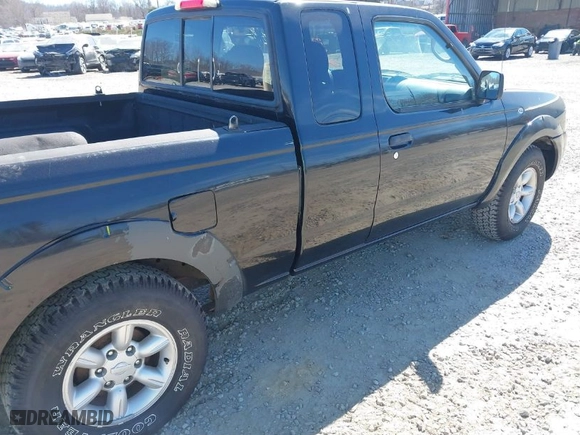 2004 Nissan Frontier 2WD XE with VIN 1N6DD26TX4C413726, listed as a IAAI auction lot 41666103 with 174,077 mi miles. Bid and sale history available at carsss.com. Image 6.