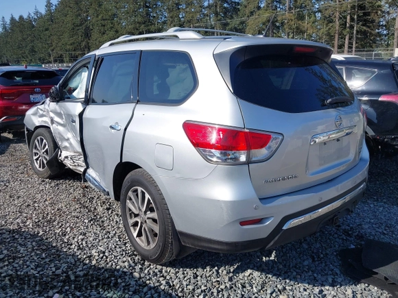 2013 Nissan Pathfinder SL with VIN 5N1AR2MM7DC674777, listed as a IAAI auction lot 42089000 with 157,084 mi miles and . Bid and sale history available at DreamBid. Image 3.