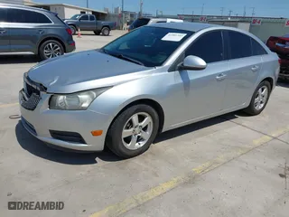2014 Chevrolet Cruze 1LT with VIN 1G1PC5SB1E7206369, listed as a IAAI auction lot 41981353 with 120,270 mi miles. Bid and sale history available at carsss.com. Image 18.