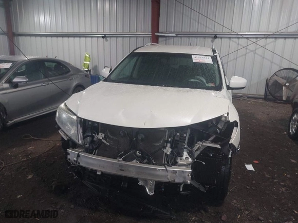 2015 Nissan Pathfinder Platinum with VIN 5N1AR2MM6FC611205, listed as a IAAI auction lot 41556344 with 86,366 mi miles. Bid and sale history available at carsss.com. Image 6.