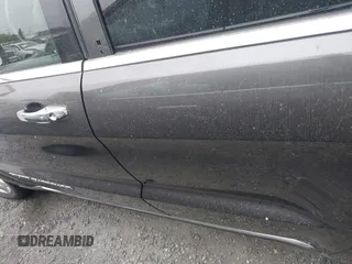 2014 Jeep Grand Cherokee Summit with VIN 1C4RJFJG8EC434899, listed as a IAAI auction lot 42399912 with 186,840 mi miles and . Bid and sale history available at DreamBid. Image 15.