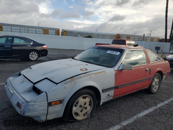1984 Nissan 300ZX GS z VIN JN1HZ16S3EX004049, wystawiony jako Copart lot #47688245 z przebiegiem 121 060 mil mil oraz Czysty tytuł • Clean title. Historia ofert i sprzedaży dostępna na DreamBid. Obrazek 1.