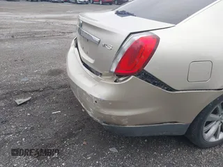 2010 Lincoln MKS с VIN 1LNHL9DRXAG614758, выставлен на аукционе IAAI как лот 42326402 с пробегом 141 602 миль миль и . История ставок и продаж доступна на DreamBid. Изображение 6.