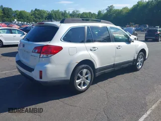2013 Subaru Outback Limited с VIN 4S4BRBKC2D3234898, выставлен на аукционе IAAI как лот 42398113 с пробегом 204 946 миль миль и . История ставок и продаж доступна на DreamBid. Изображение 4.