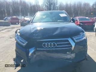 2017 Audi Q7 Premium Plus z VIN WA1LAAF79HD020038, wystawiony jako IAAI lot #41911171 z przebiegiem 51 317 mil mil oraz . Historia ofert i sprzedaży dostępna na DreamBid. Obrazek 12.