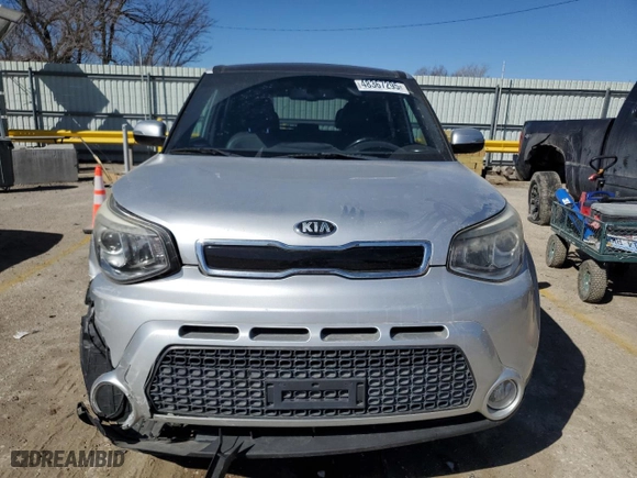 2014 Kia Soul ! with VIN KNDJX3A5XE7702045, listed as a Copart auction lot 48367295 with 147,301 mi miles and Salvage Title. Bid and sale history available at carsss.com. Image 5.