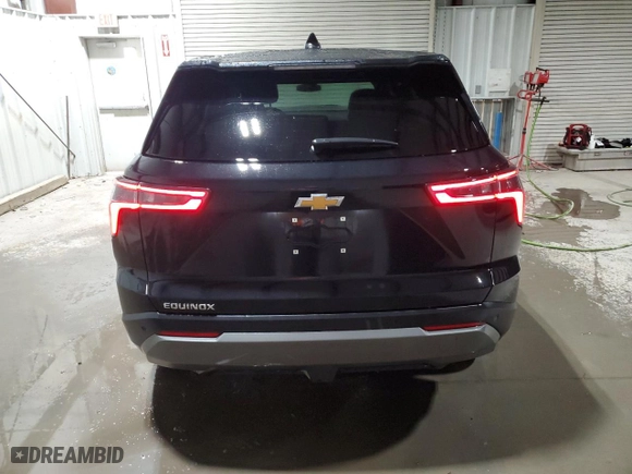 2025 Chevrolet Equinox FWD LT with VIN 3GNAXHEG2SL205515, listed as a Copart auction lot 48214725 with 4,901 mi miles and Clean Title. Bid and sale history available at carsss.com. Image 6.