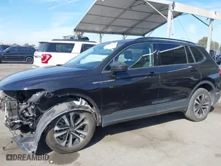 2022 Volkswagen Tiguan S with VIN 3VV1B7AX9NM119626, listed as a IAAI auction lot 40565280 with 29,754 mi miles. Bid and sale history available at carsss.com. Image 15.