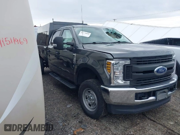 2019 Ford F-350 Platinum z VIN 1FT7W3B65KEF54303, wystawiony jako IAAI lot #41779868 z przebiegiem Nie podano mil oraz . Historia ofert i sprzedaży dostępna na DreamBid. Obrazek 1.