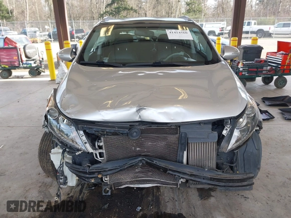 2013 Kia Sportage SX with VIN KNDPCCA69D7529910, listed as a IAAI auction lot 41414560 with 101,769 mi miles and . Bid and sale history available at carsss.com. Image 13.