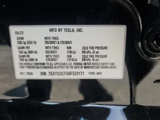 2022 Tesla Model Y Performance with VIN 7SAYGDEF6NF524171, listed as a Copart auction lot 60736945 with 30,629 mi miles and Salvage title. Bid and sale history available at DreamBid. Image 13.