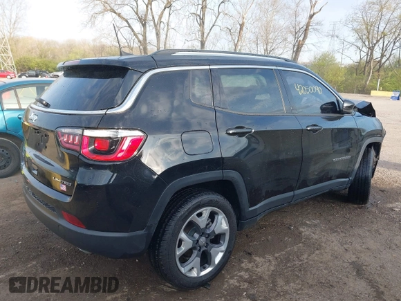 2019 Jeep Compass Limited with VIN 3C4NJDCBXKT812466, listed as a IAAI auction lot 42050090 with 103,282 mi miles and . Bid and sale history available at DreamBid. Image 4.