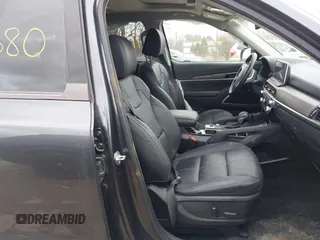 2022 Kia Telluride EX with VIN 5XYP3DHC6NG218702, listed as a IAAI auction lot 41900380 with 46,876 mi miles and . Bid and sale history available at carsss.com. Image 5.