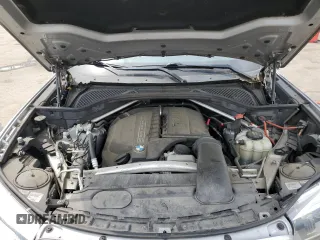2016 BMW X5 sDrive35i z VIN 5UXKR2C55G0R71876, wystawiony jako Copart lot #52946795 z przebiegiem 113 890 mil mil oraz Szkoda całkowita • Salvage title. Historia ofert i sprzedaży dostępna na DreamBid. Obrazek 12.