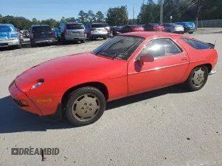 1982 Porsche 928 z VIN WP0JA0927CS822406, wystawiony jako Copart lot #80980144 z przebiegiem 86 048 mil mil oraz Szkody całkowita. Historia ofert i sprzedaży dostępna na DreamBid. Obrazek 1.