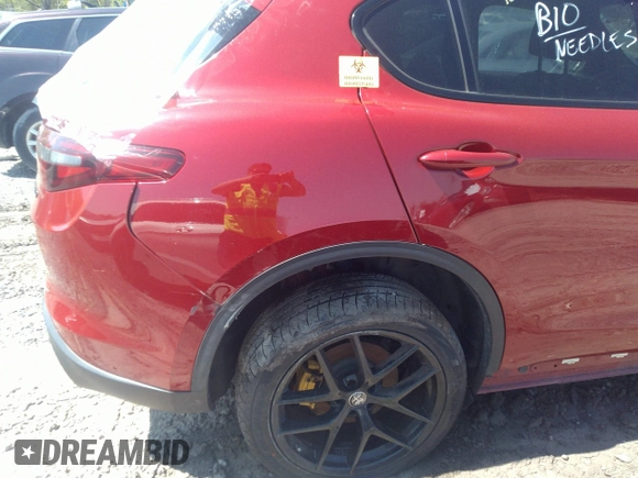 2019 Alfa Romeo Stelvio Ti with VIN ZASPAKBN1K7C49148, listed as a IAAI auction lot 42205054 with 47,338 mi miles and . Bid and sale history available at DreamBid. Image 11.