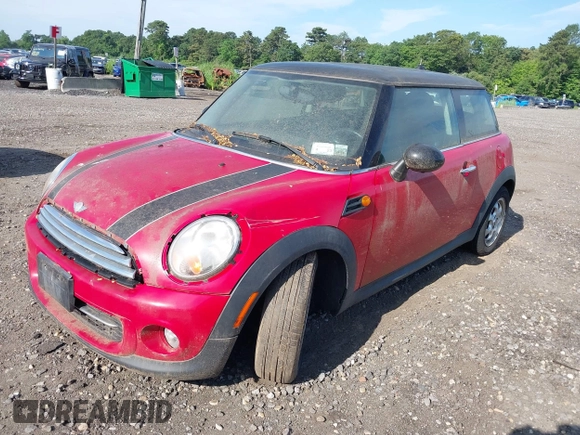 2013 MINI Hardtop with VIN WMWSU3C52DT549710, listed as a IAAI auction lot 42631765 with 69,448 mi miles and . Bid and sale history available at DreamBid. Image 6.