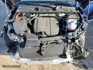 2024 Audi Q5 S line Premium with VIN WA1GAAFY4R2048028, listed as a Copart auction lot 77120484 with 5,269 mi miles and Salvage Title. Bid and sale history available at carsss.com. Image 12.