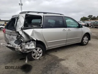 2006 Toyota Sienna CE with VIN 5TDZA23C16S538153, listed as a Copart auction lot 42437615 with 163,170 mi miles and Salvage Title. Bid and sale history available at carsss.com. Image 3.
