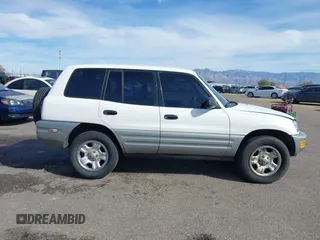2000 Toyota RAV4 with VIN JT3GP10V8Y7067089, listed as a IAAI auction lot 41806688 with 192,478 mi miles and . Bid and sale history available at DreamBid. Image 13.