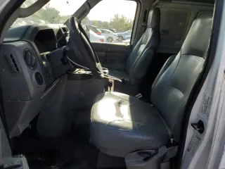 2011 Ford Econoline Cargo Commercial with VIN 1FTNE1EW7BDA12748, listed as a Copart auction lot 52628435 with 170,497 mi miles and Clean Title. Bid and sale history available at DreamBid. Image 7.