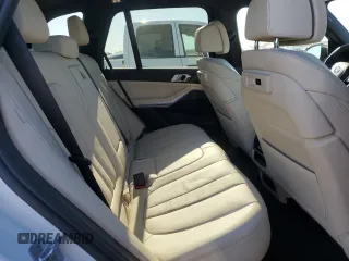 2022 BMW X5 sDrive40i with VIN 5UXCR4C07N9K91362, listed as a Copart auction lot 47933285 with 61,766 mi miles and Salvage Title. Bid and sale history available at carsss.com. Image 11.