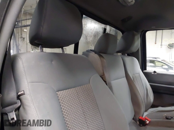 2016 Ford F-350 XL with VIN 1FTBF3B62GED47952, listed as a IAAI auction lot 41850391 with 164,249 mi miles and . Bid and sale history available at DreamBid. Image 8.