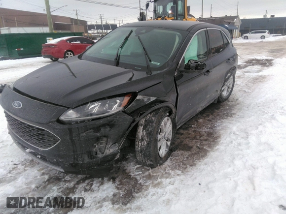 2020 Ford Escape SE with VIN 1FMCU9G68LUB64783, listed as a IAAI auction lot 41605576 with 29,588 mi miles and . Bid and sale history available at DreamBid. Image 17.