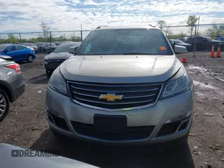 2015 Chevrolet Traverse LT with VIN 1GNKVGKD6FJ218604, listed as a IAAI auction lot 42142500 with 181,653 mi miles and . Bid and sale history available at DreamBid. Image 13.