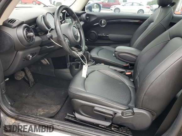 2019 MINI Hardtop Cooper with VIN WMWXP5C55K2H95181, listed as a Copart auction lot 59728085 with 129,249 mi miles and Clean title. Bid and sale history available at DreamBid. Image 7.
