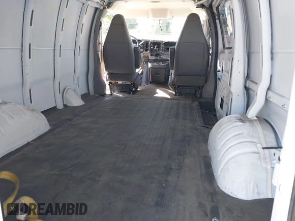 2017 Chevrolet Express Cargo with VIN 1GCWGAFFXH1338924, listed as a IAAI auction lot 42190304 with Not Provided miles and . Bid and sale history available at DreamBid. Image 8.