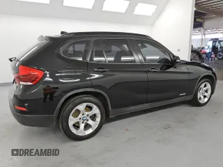 2014 BMW X1 sDrive28i with VIN WBAVM1C58EVW50919, listed as a Copart auction lot 49608985 with 219,971 mi miles and Clean Title. Bid and sale history available at carsss.com. Image 3.