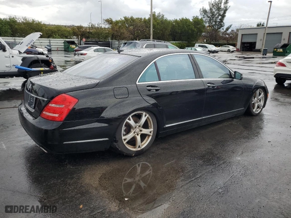 2013 Mercedes-Benz S-Class S 550 with VIN WDDNG7DB3DA527588, listed as a Copart auction lot 52543795 with 92,417 mi miles and Clean Title. Bid and sale history available at carsss.com. Image 3.