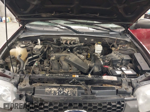 2006 Ford Escape XLT with VIN 1FMYU93176KD47219, listed as a IAAI auction lot 41785112 with 247,175 mi miles. Bid and sale history available at carsss.com. Image 10.