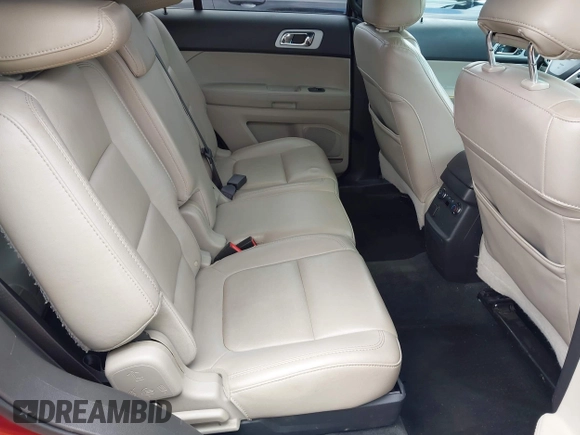 2014 Ford Explorer XLT z VIN 1FM5K8D86EGC39500, wystawiony jako IAAI lot #42096826 z przebiegiem 228 282 mil mil oraz . Historia ofert i sprzedaży dostępna na DreamBid. Obrazek 8.