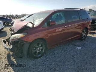 2016 Toyota Sienna SE с VIN 5TDXK3DC1GS713222, выставлен на аукционе Copart как лот 54524795 с пробегом 135 623 миль миль и Списание • Salvage title. История ставок и продаж доступна на DreamBid. Изображение 1.